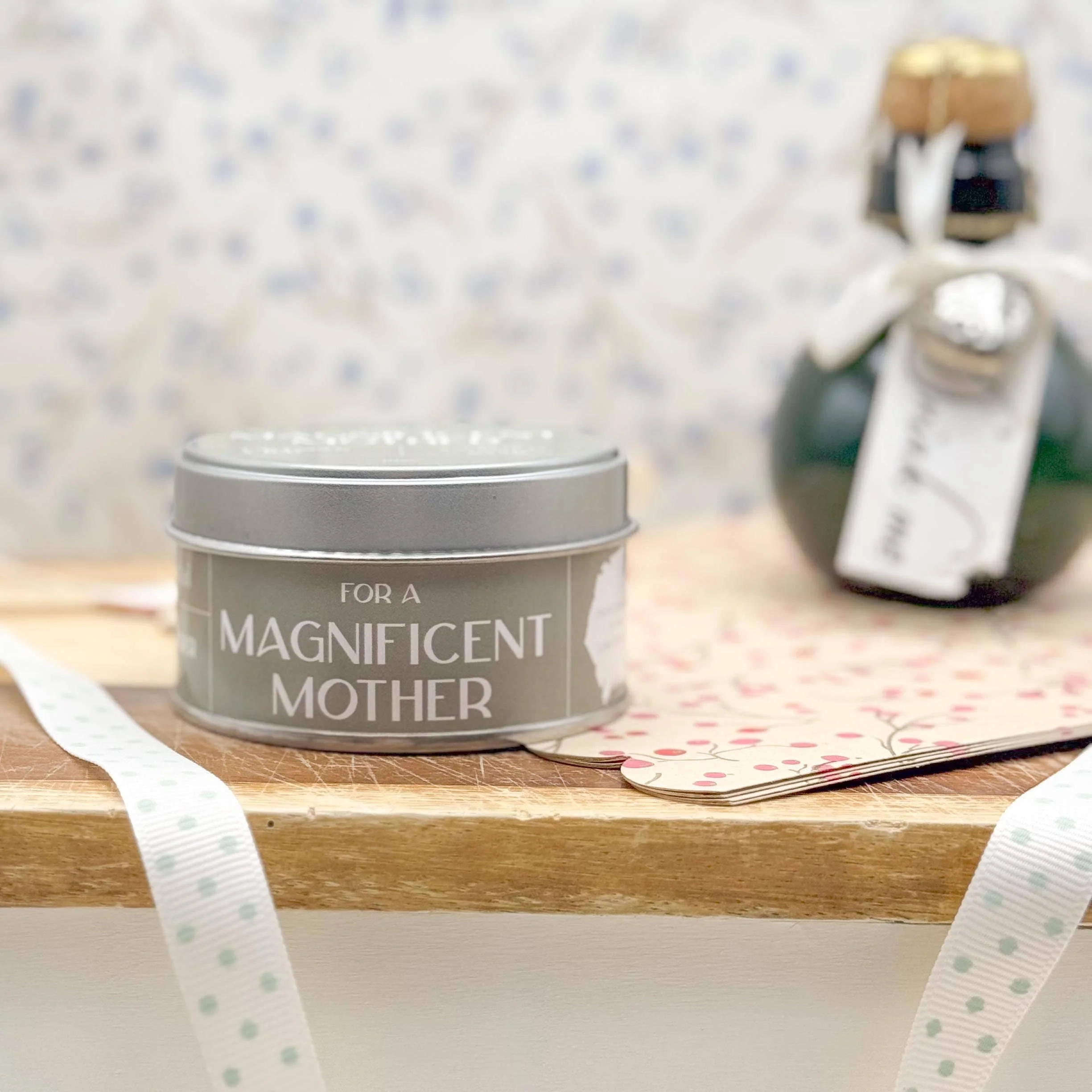 For a Magnificent Mother Scented Candle – Lavender & Bay - Image 2