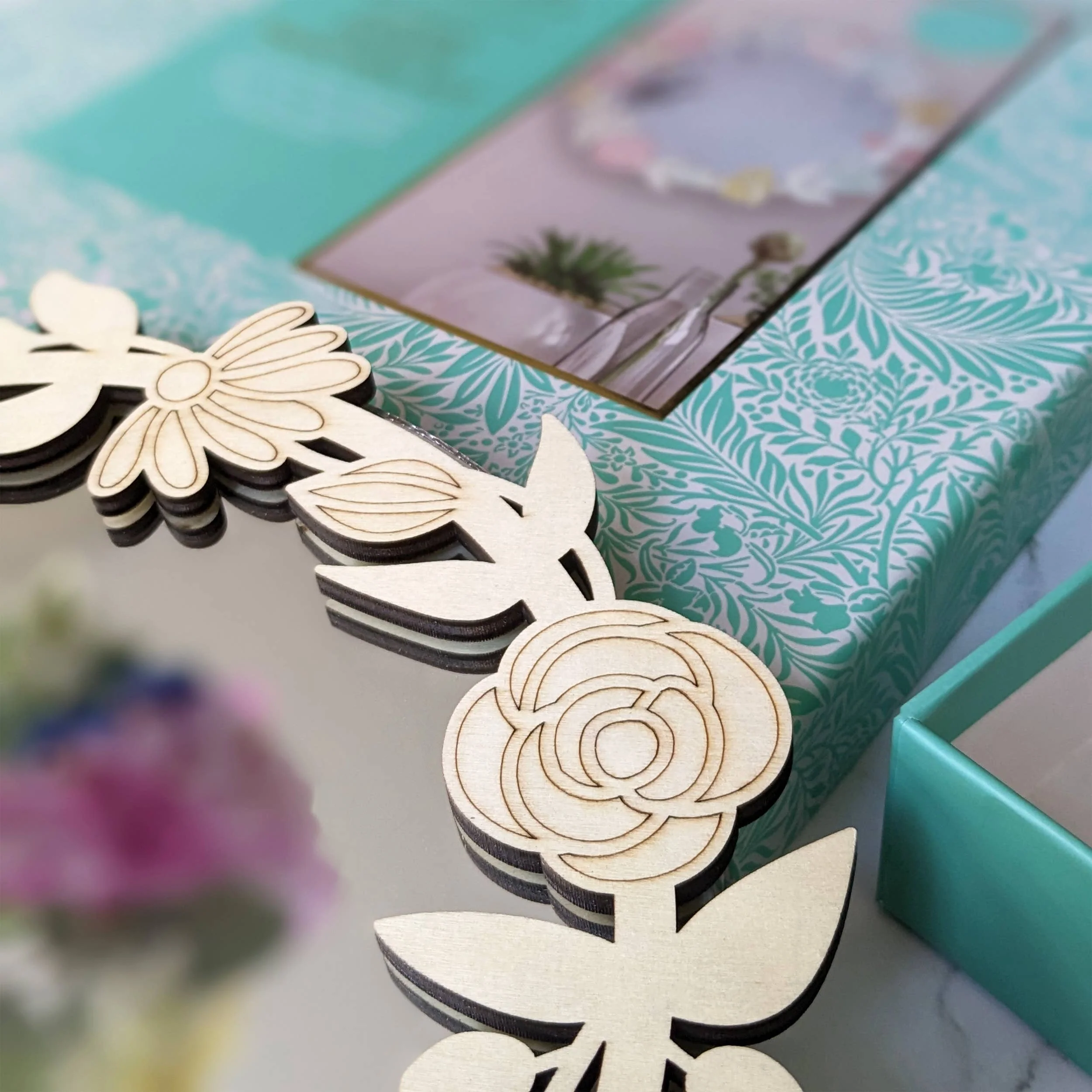 Luxe Decor DIY Craft Kit - Mirror Painting - Image 2