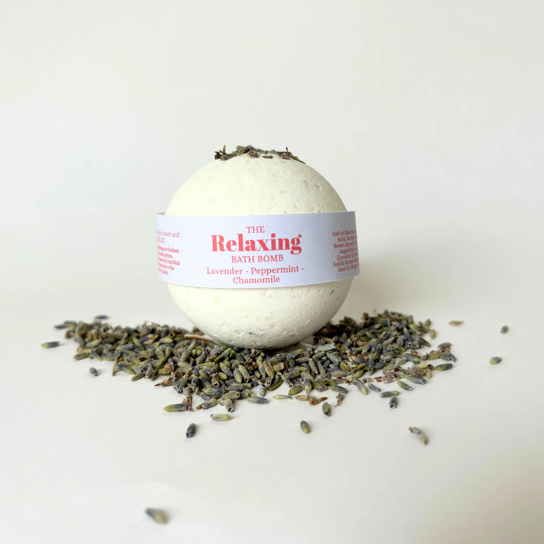 Botanical Bath Bomb: Relaxing - Lavender, Chamomile & Peppermint - Image 4