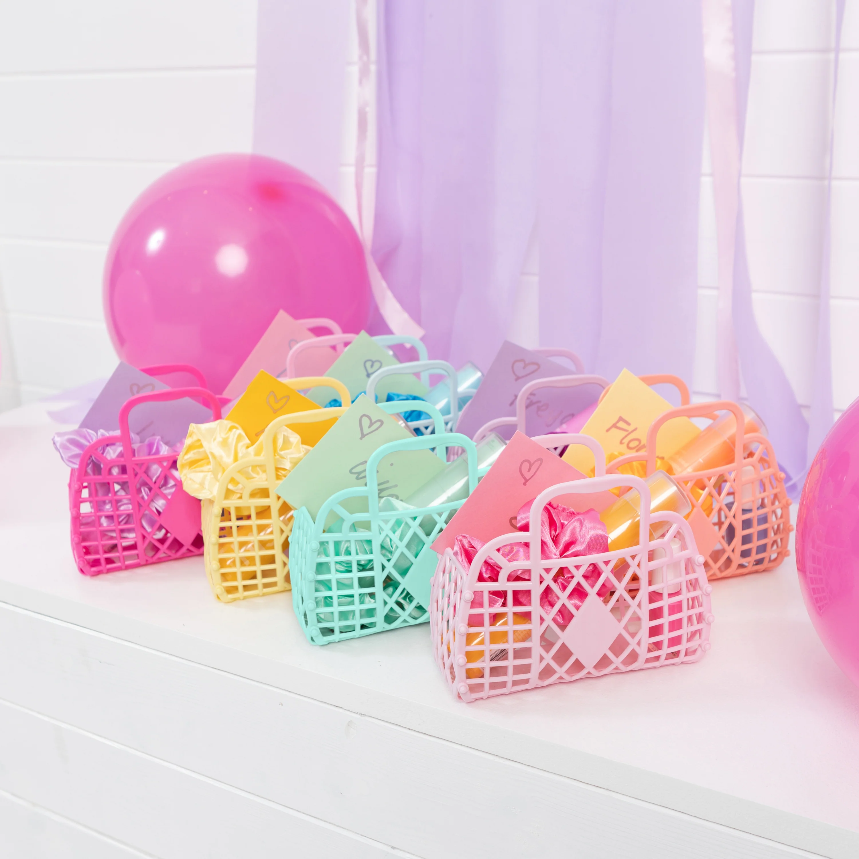 Sun Jellies - Retro Basket Jelly Bag - Mini: Jelly Mint Green - Image 4