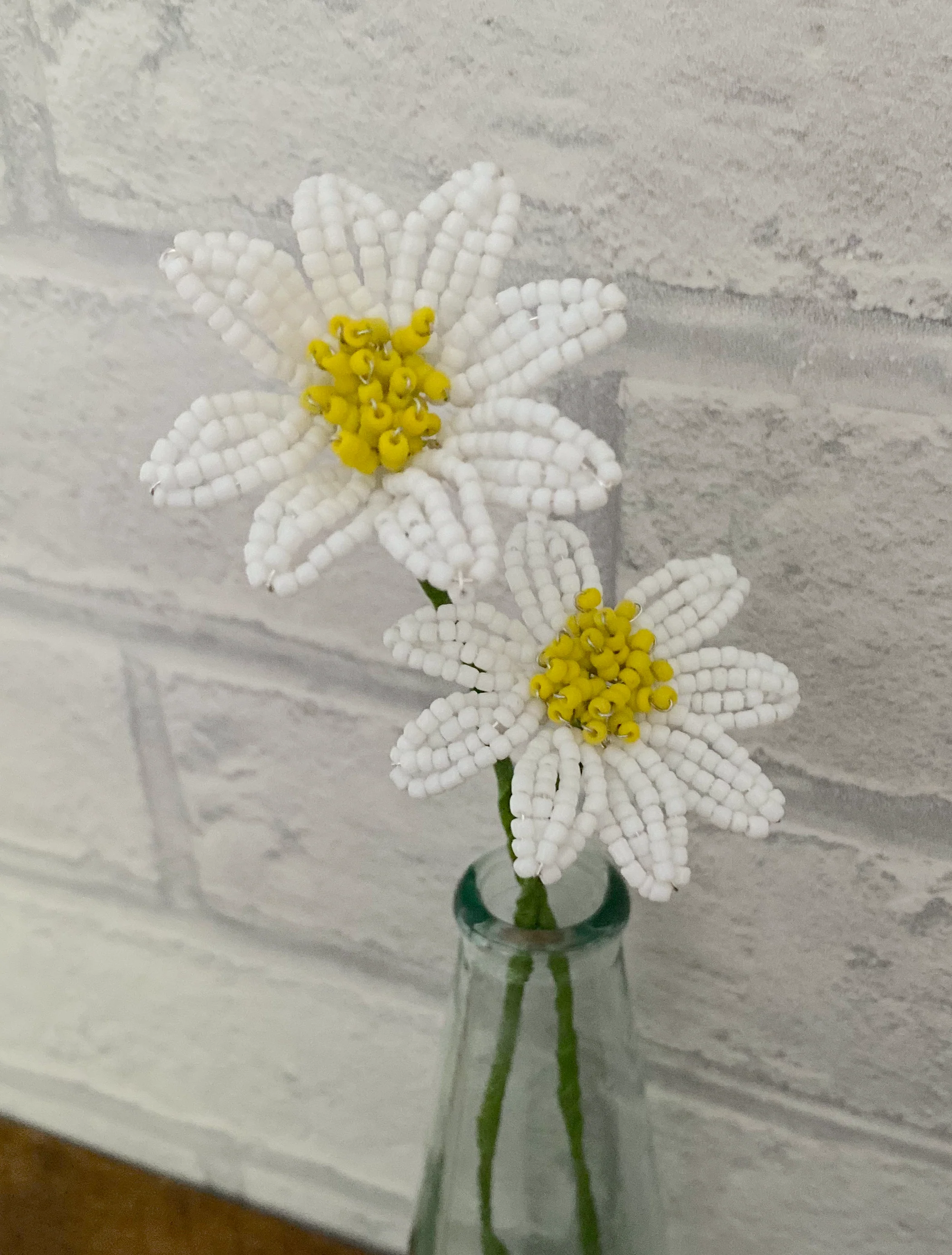 Daisy Beaded Flower Craft Kit – DIY Forever Flowers - Image 2