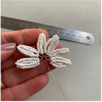 Daisy Beaded Flower Craft Kit – DIY Forever Flowers - Image 5